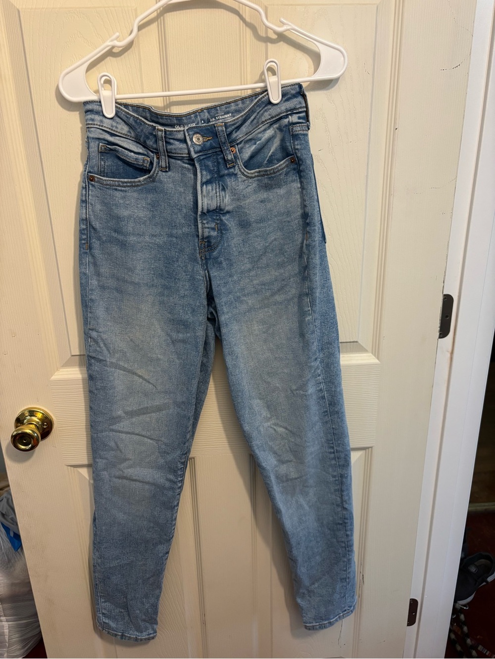 Old Navy High-Rise Light Wash Mom Jeans